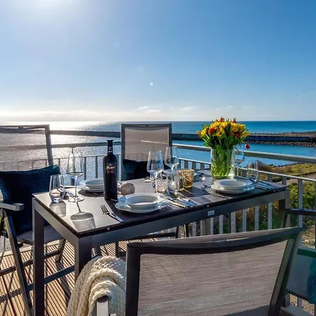Hygge Ocean View 14 Apartament *