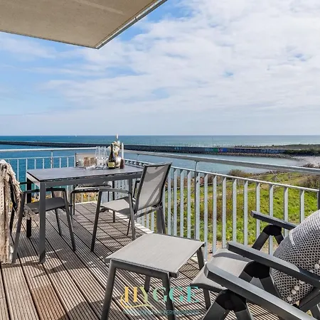 Hygge Ocean View 14 *